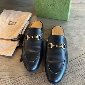 Gucci Princeton slides